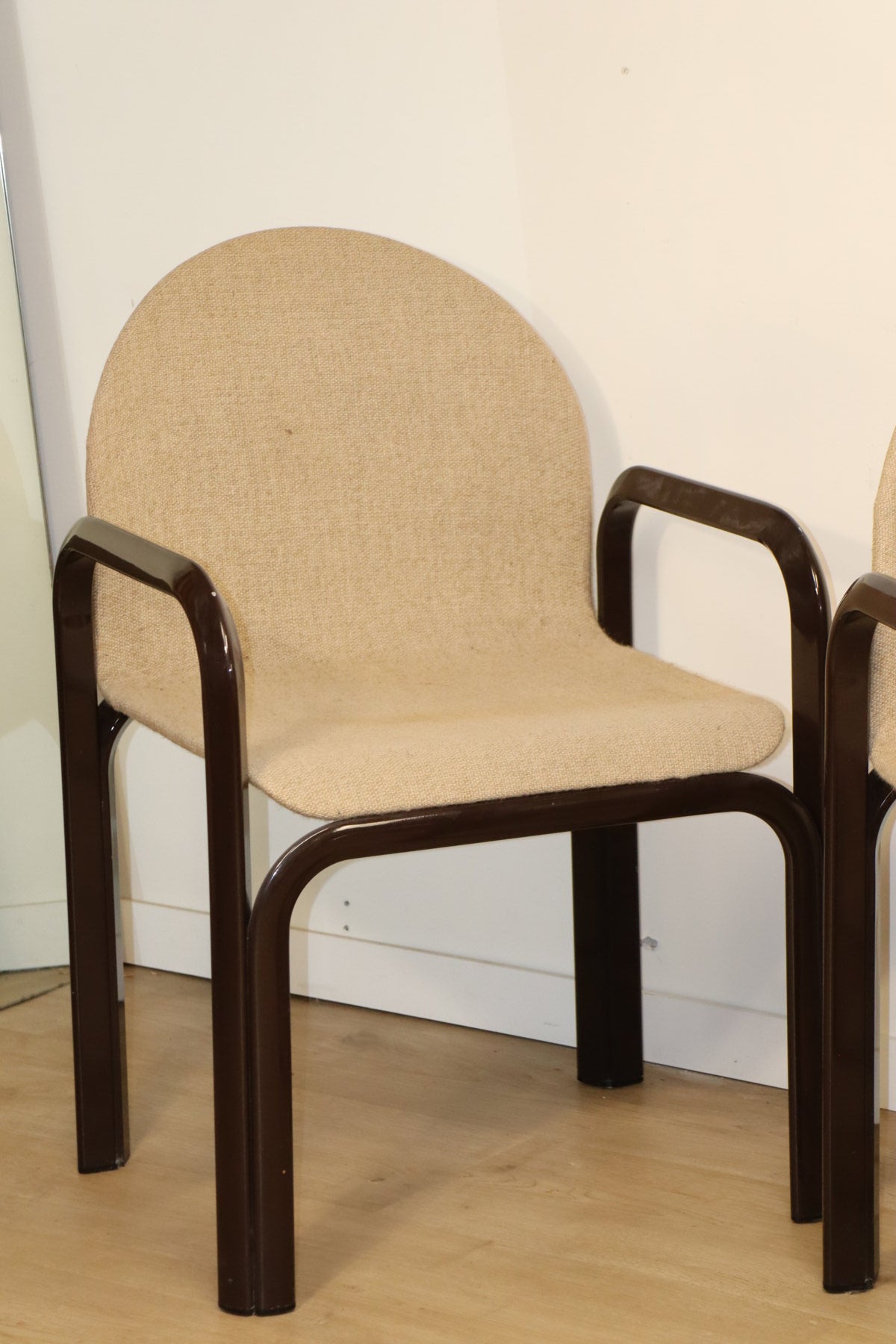 Ensemble de 4 chaises par Gae Aulenti pour Knoll