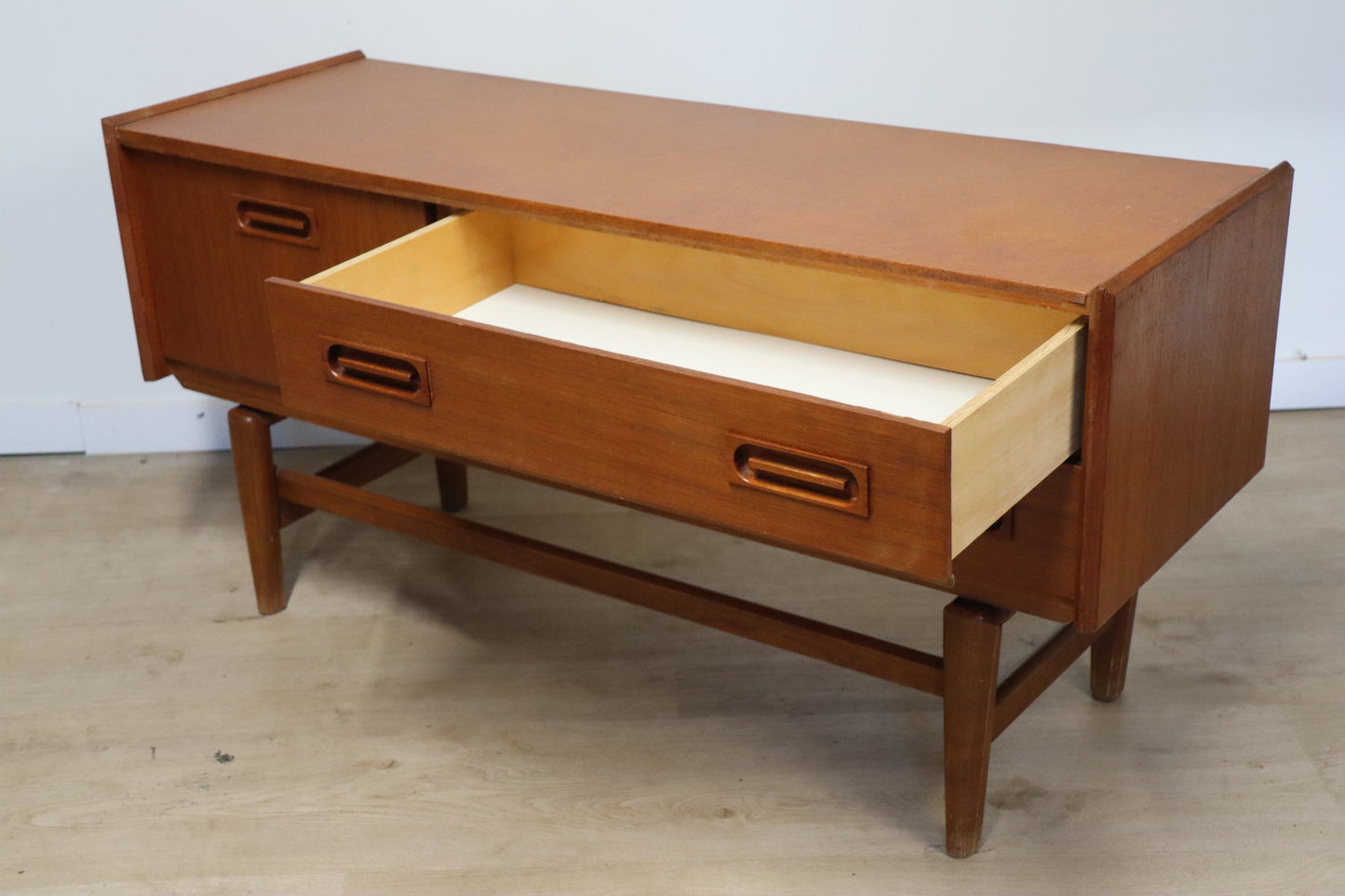 Meuble d'appoint vintage en teck, 1960