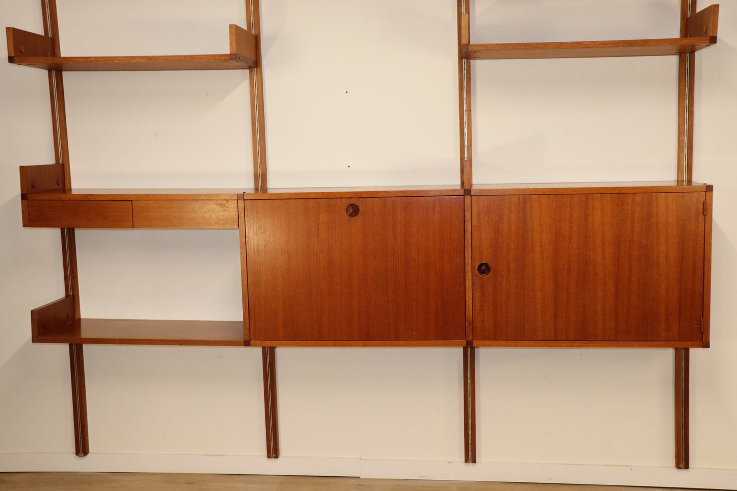 Bibliothèque murale modulable édition Minvielle par A.R.P – 1960