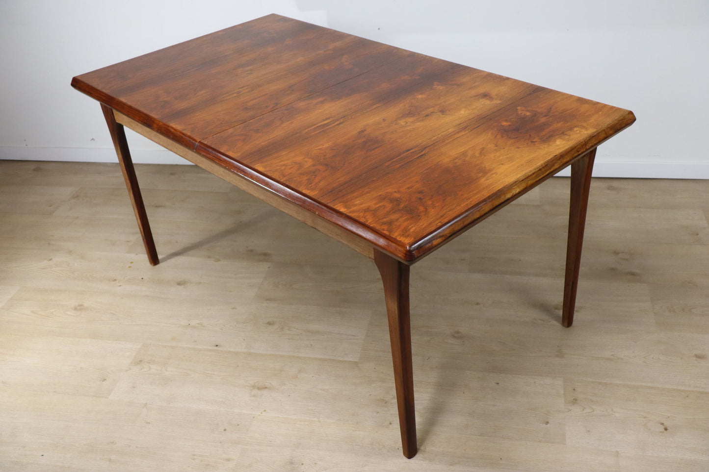 Table de repas scandinave extensible en palissandre, 1960