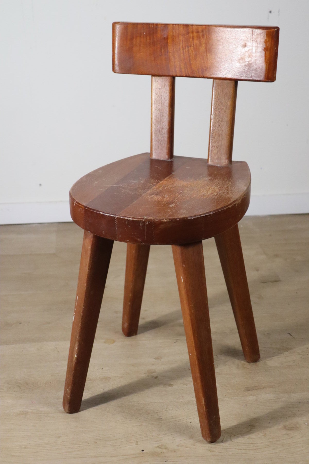 Chaise en acajou par Christian Durupt - Méribel – 1960