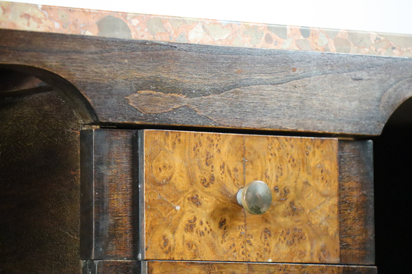 Console vintage en bois et marbre – pieds galbés style classique 1950