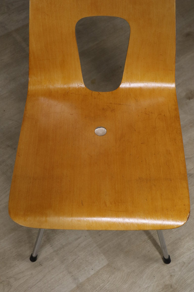Chaise modèle "One point" par Hans Bellmann en hêtre, 1950