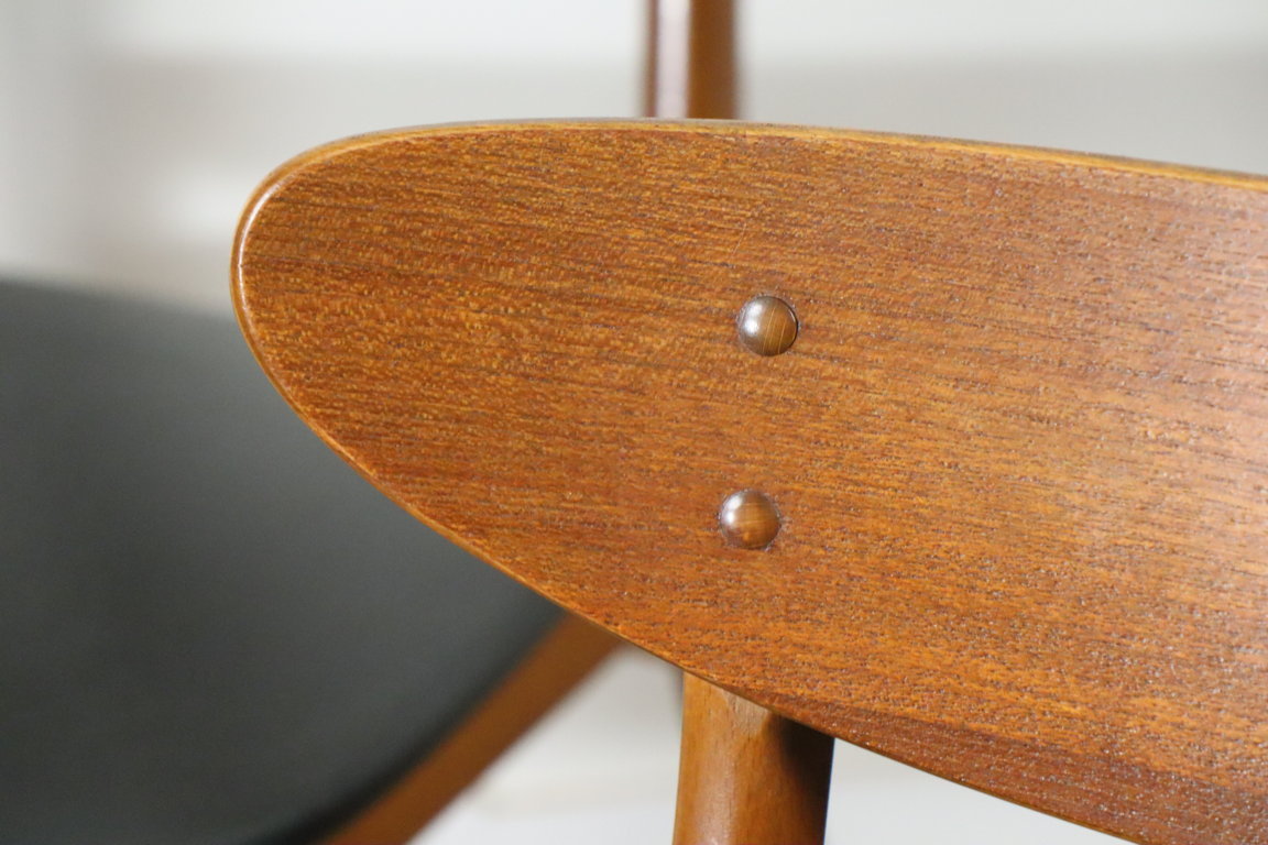 Série de 4 chaises danoise scandinave en teck, 1960