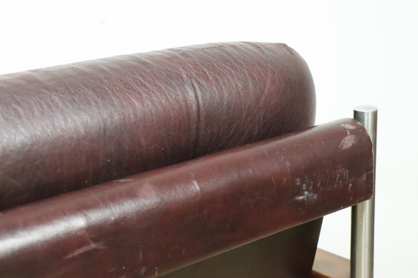 Fauteuil vintage style Bauhaus en skaï et métal, 1970