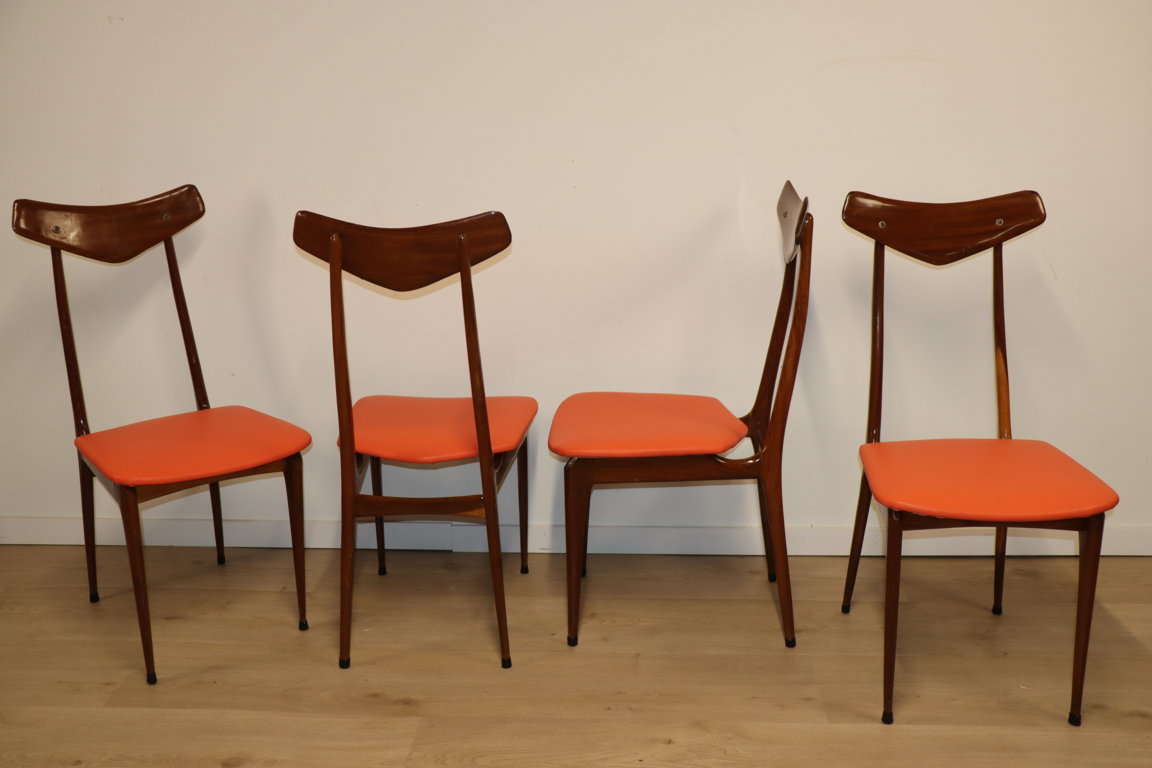 Série de 4 chaises vintage italienne en bois, 1960