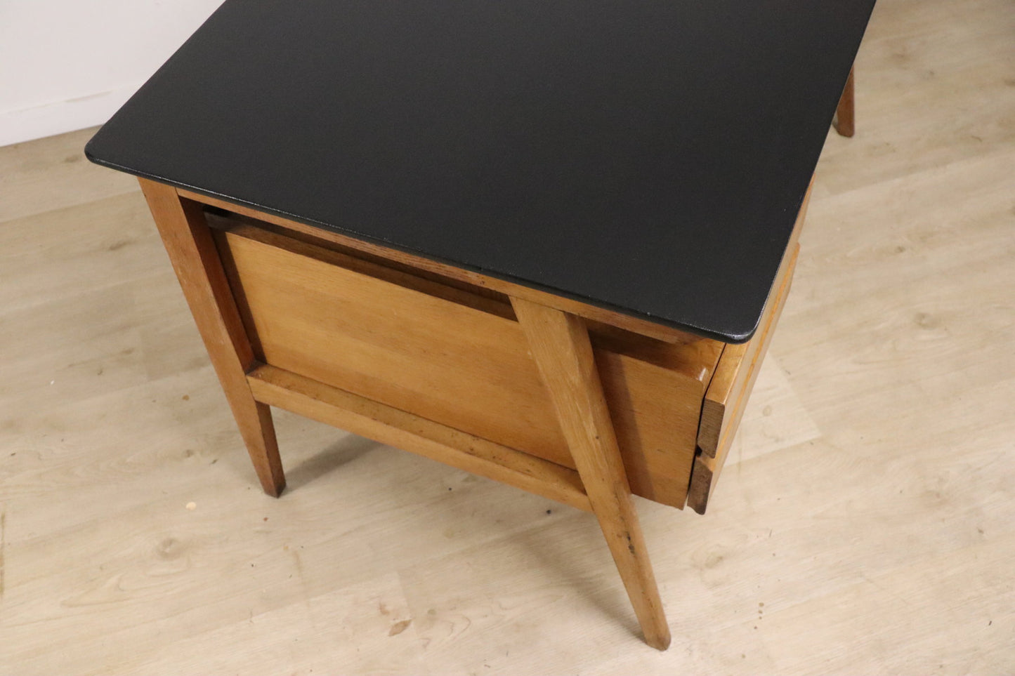 Bureau vintage en chêne, années 50