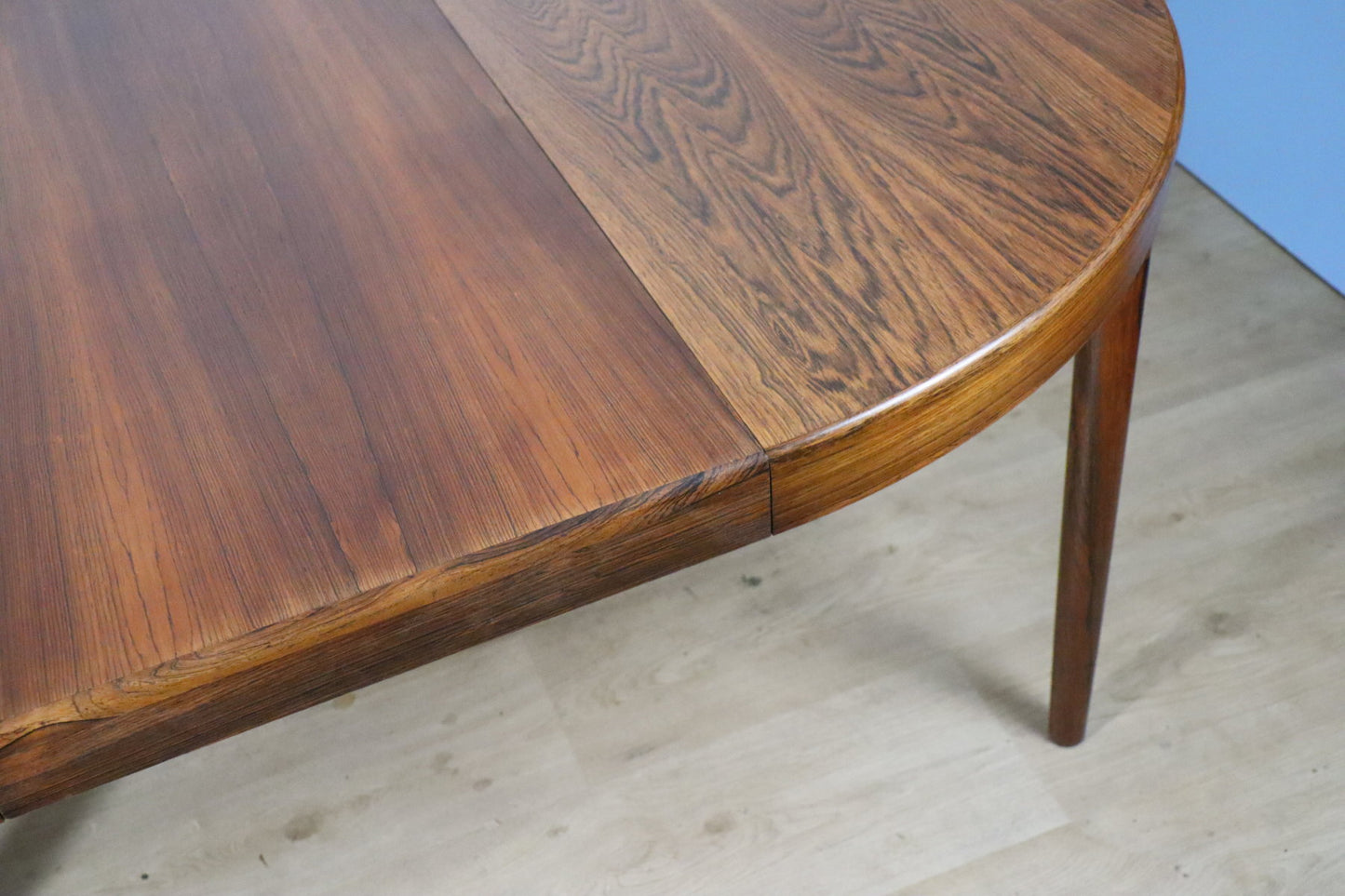 Table extensible Danoise par Harry Ostergaard en palissandre, 1960