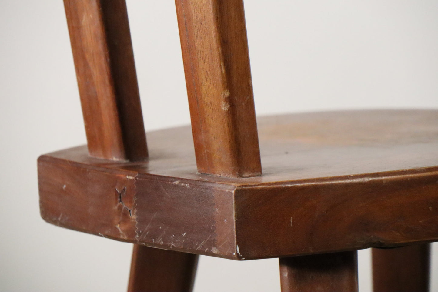Chaise en acajou par Christian Durupt - Méribel – 1960