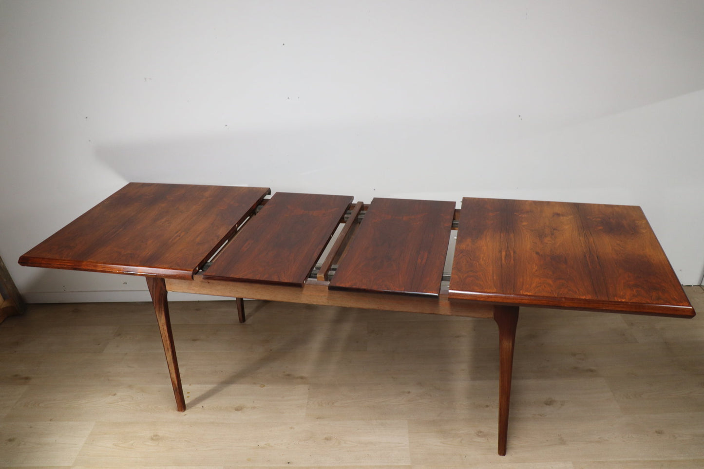 Table de repas scandinave extensible en palissandre, 1960