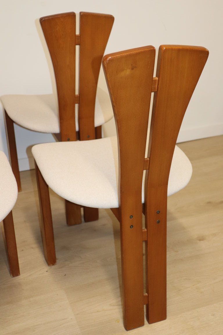 Série de 4 chaises vintage en orme et tissu, 1970