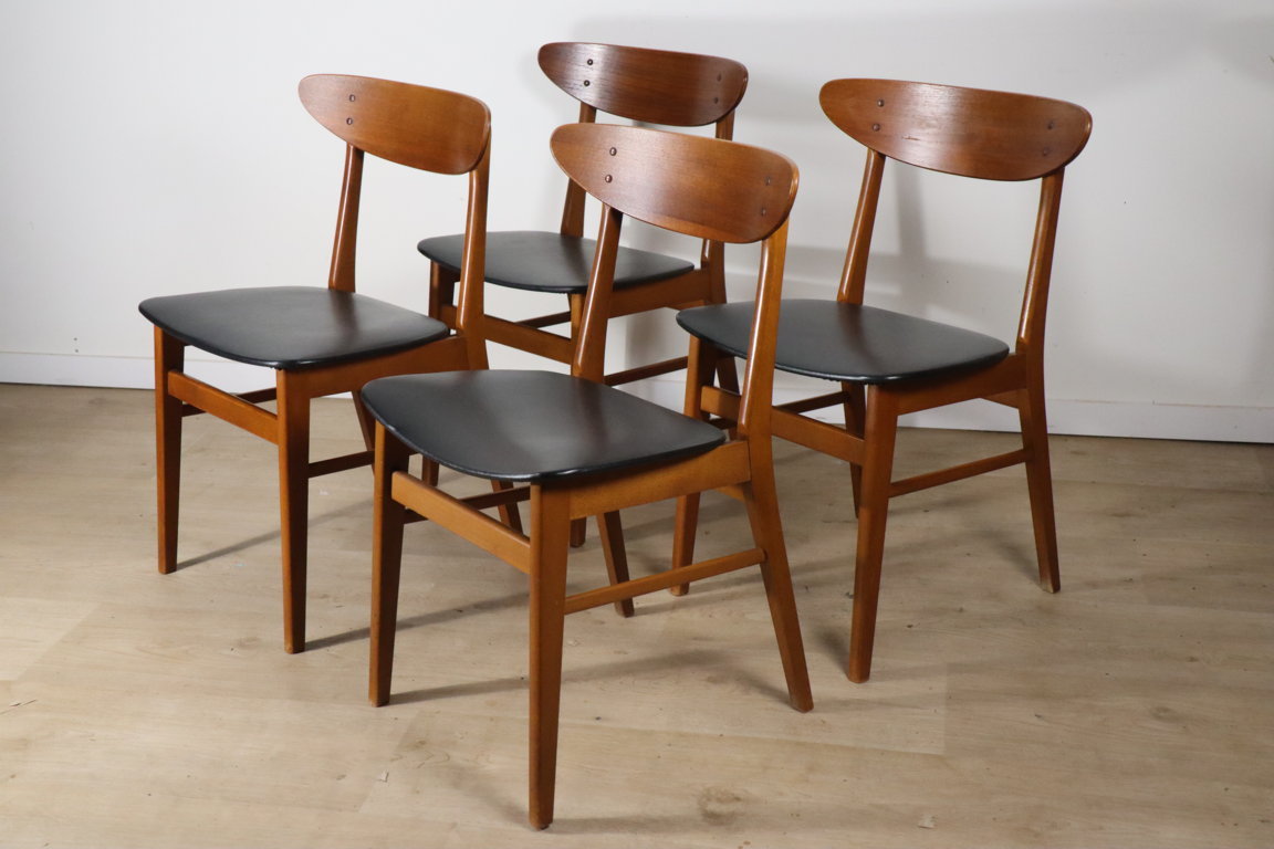 Série de 4 chaises danoise scandinave en teck, 1960