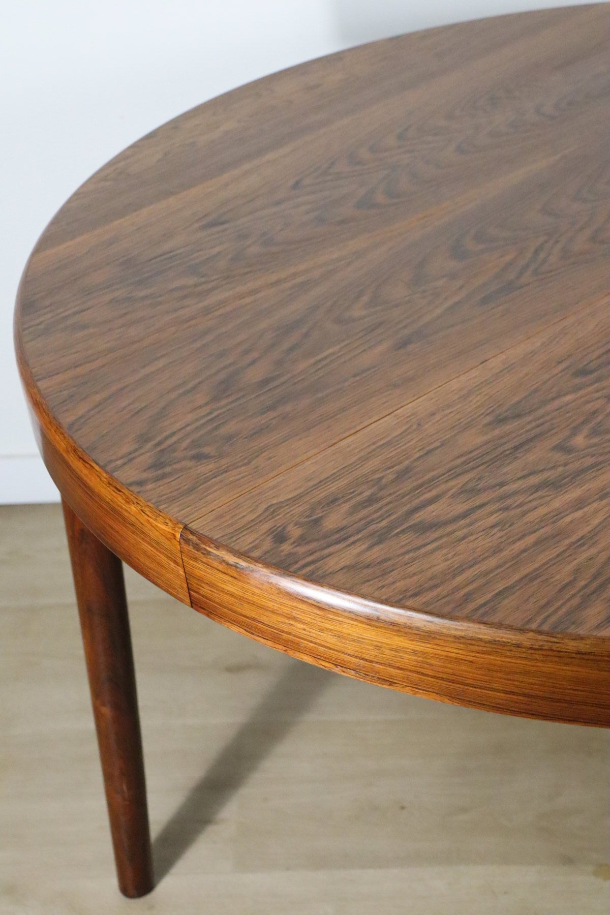 Table extensible Danoise par Harry Ostergaard en palissandre, 1960
