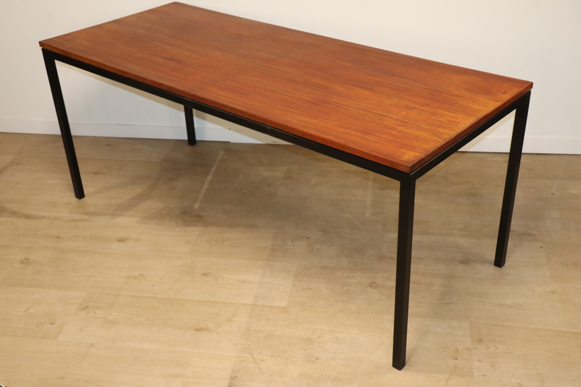 Table vintage Danemark en teck et métal laqué noir, 1950