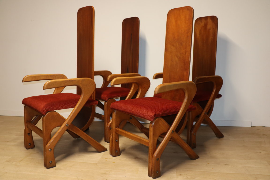 Série de 4 chaises de repas vintage en bois massif, 1980