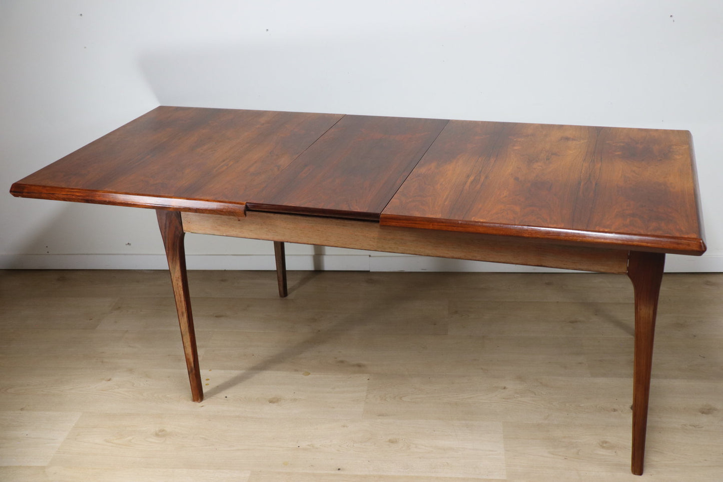 Table de repas scandinave extensible en palissandre, 1960