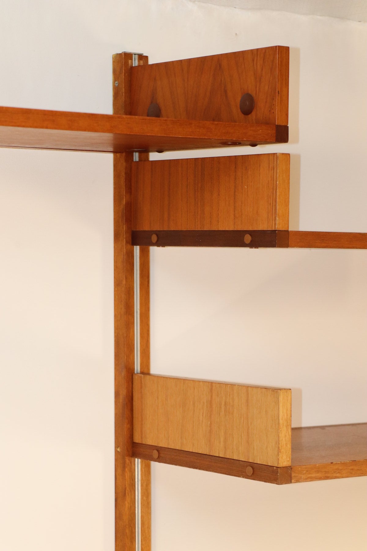 Bibliothèque murale modulable édition Minvielle par A.R.P – 1960
