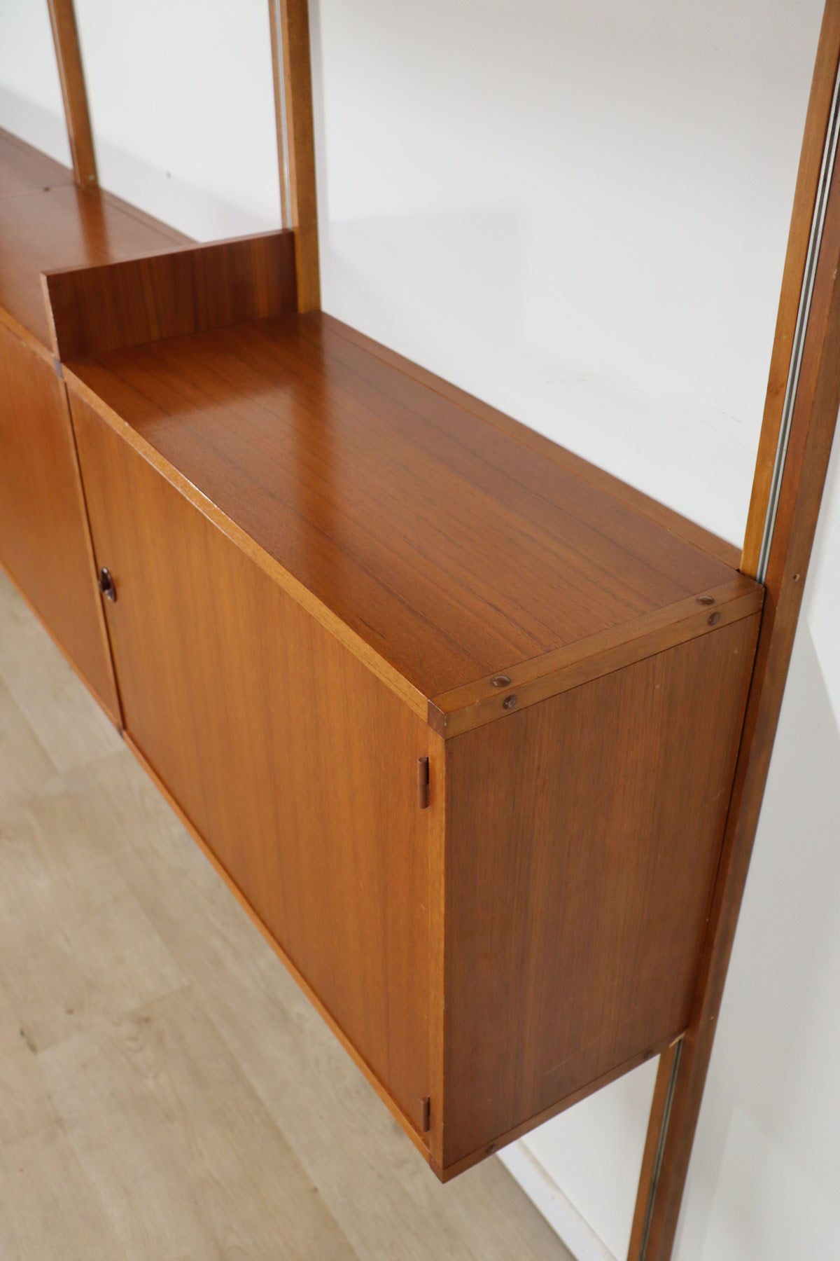 Bibliothèque murale modulable édition Minvielle par A.R.P – 1960