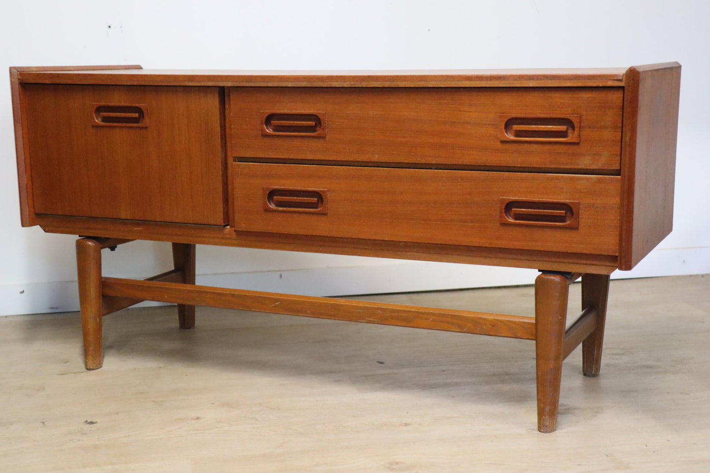 Meuble d'appoint vintage en teck, 1960