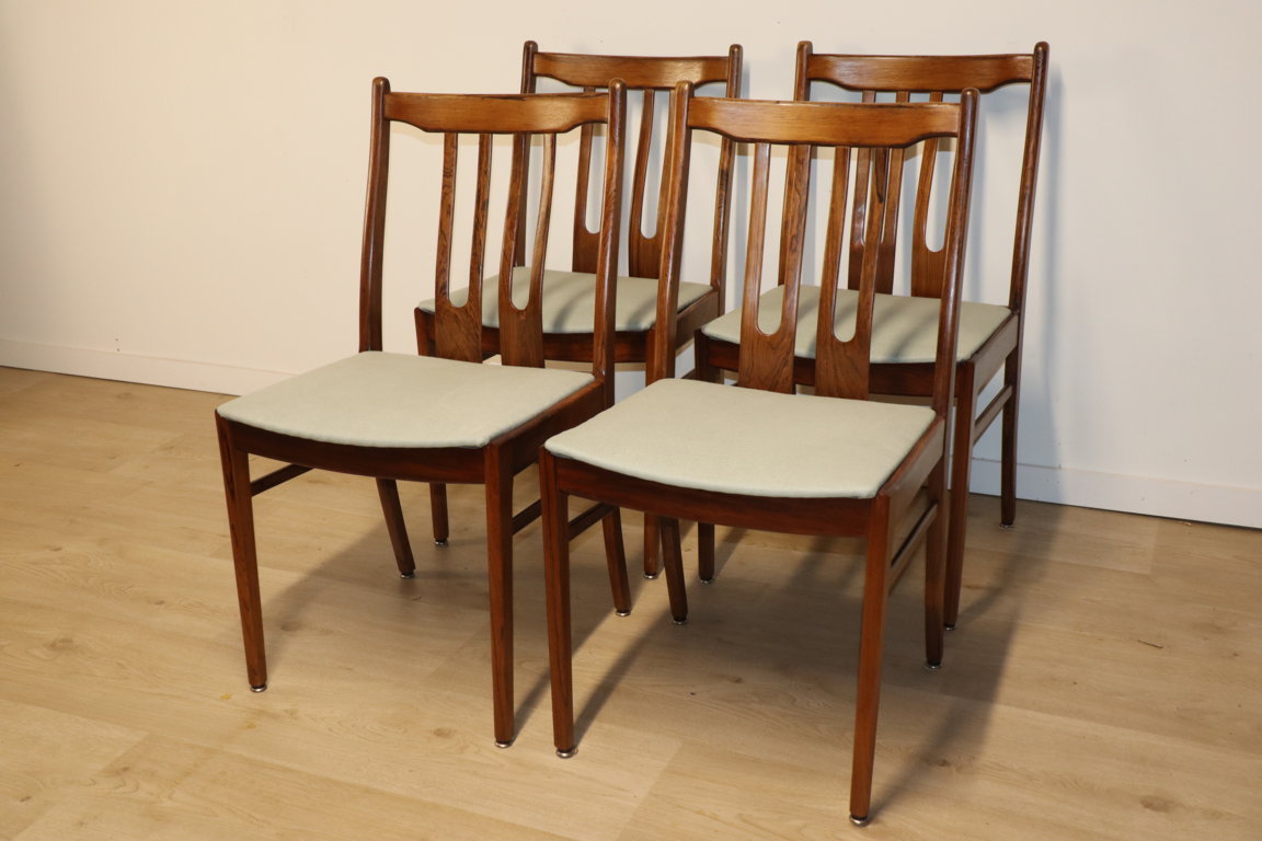 Série de 4 chaises scandinave en palissandre, 1960