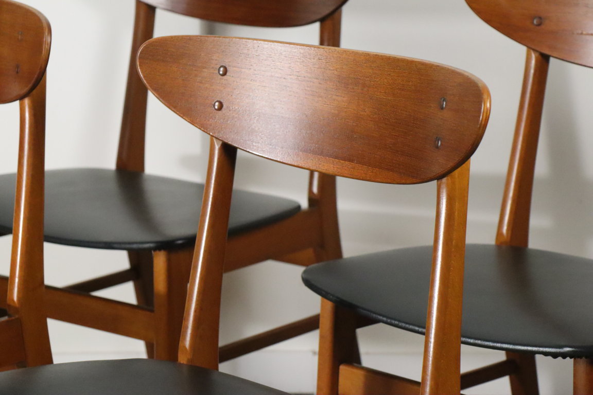 Série de 4 chaises danoise scandinave en teck, 1960