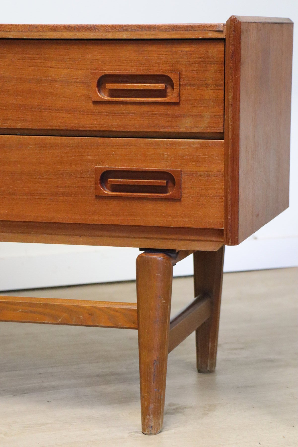 Meuble d'appoint vintage en teck, 1960