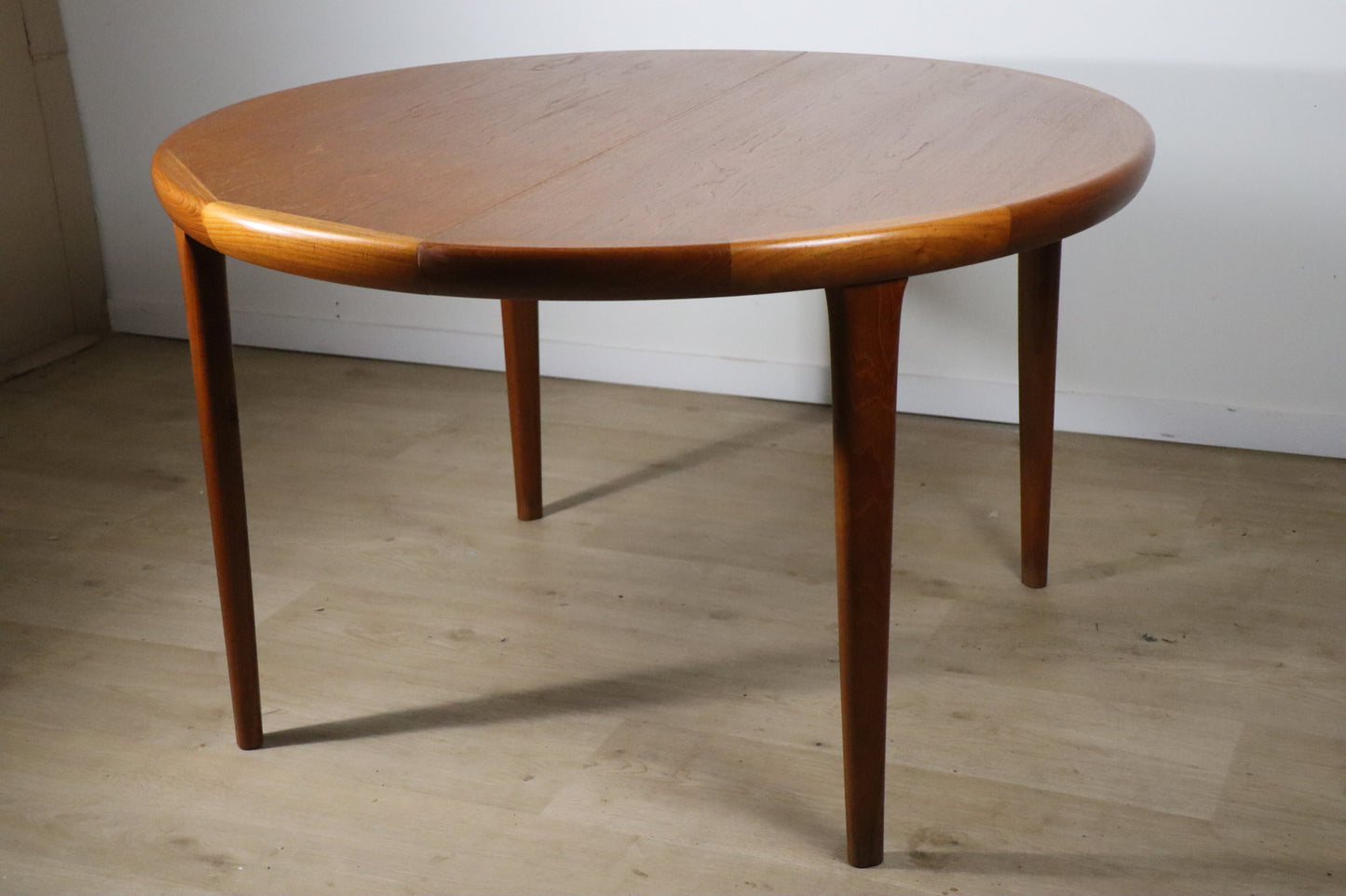 Table extensible scandinave VV Mobler Spottrup en teck, 1960