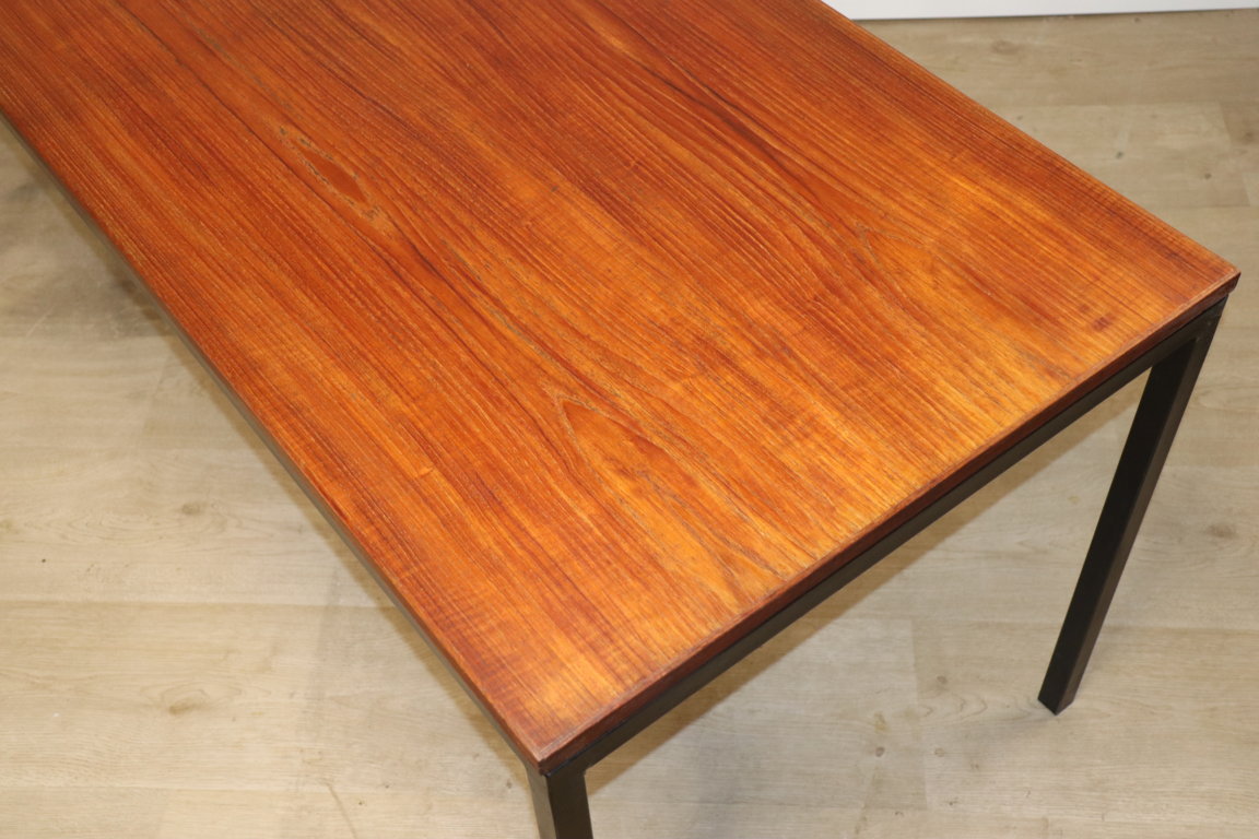 Table vintage Danemark en teck et métal laqué noir, 1950