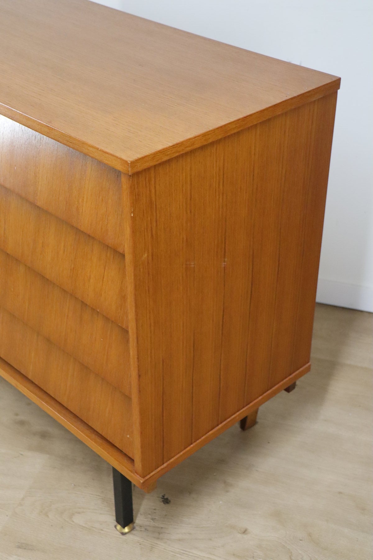 Commode vintage à tiroirs en teck, 1960