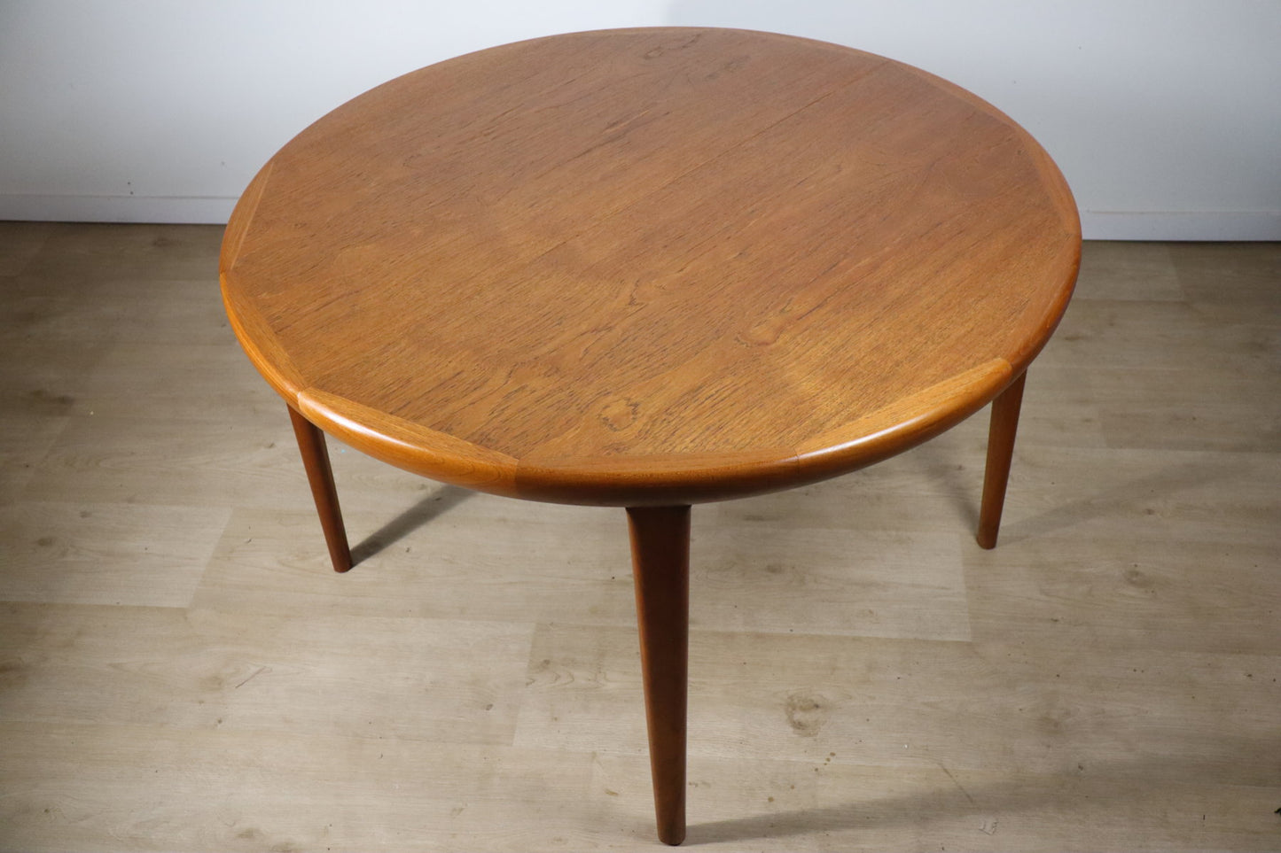 Table extensible scandinave VV Mobler Spottrup en teck, 1960