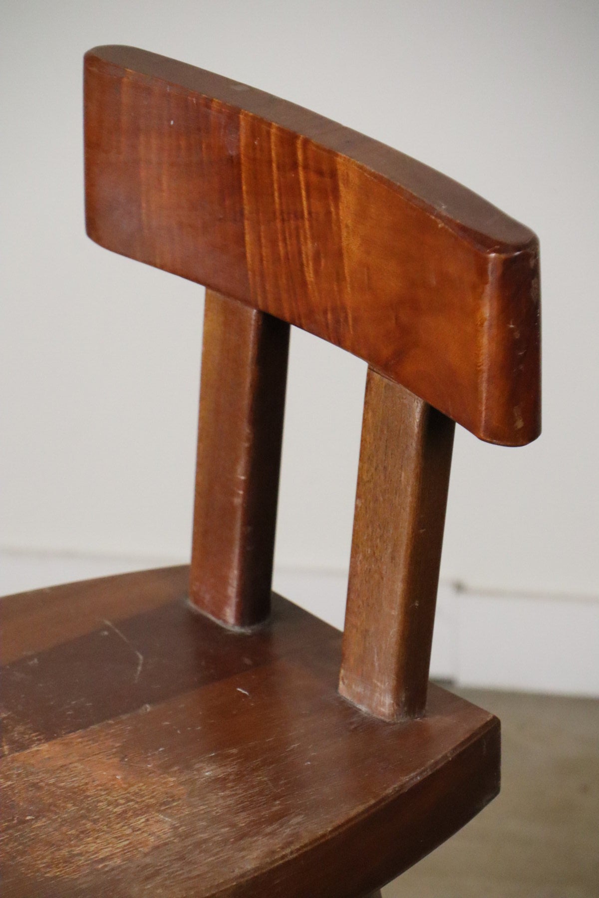Chaise en acajou par Christian Durupt - Méribel – 1960