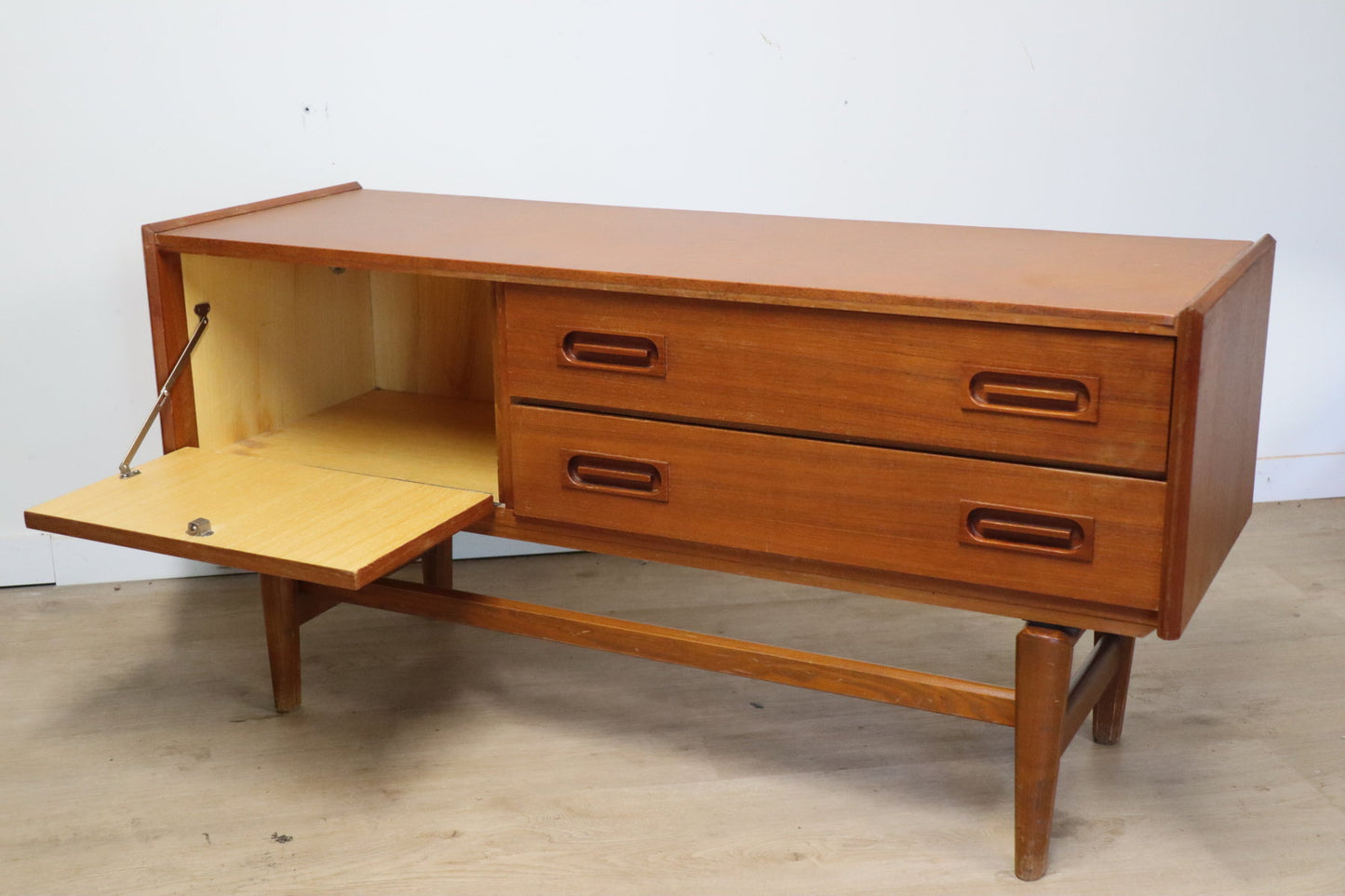Meuble d'appoint vintage en teck, 1960