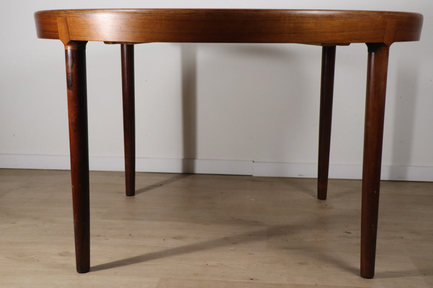 Table extensible Danoise par Harry Ostergaard en palissandre, 1960