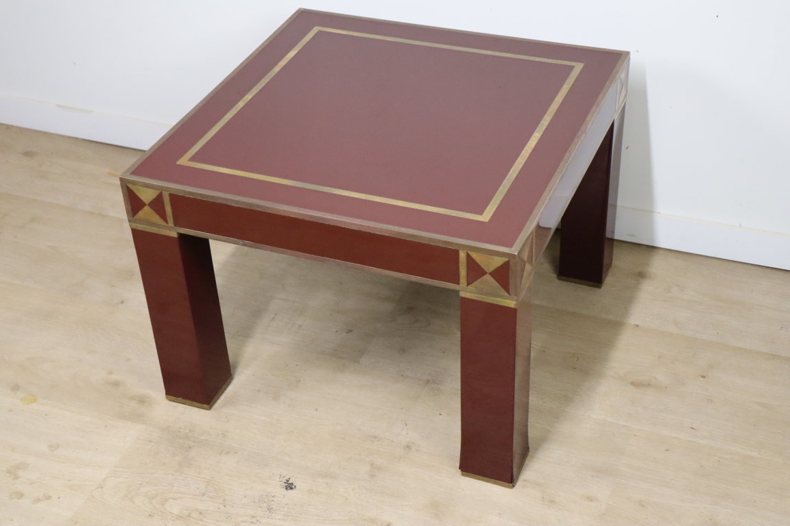 Table basse vintage Jean-Claude Mahey en bois laqué et laiton, 1970