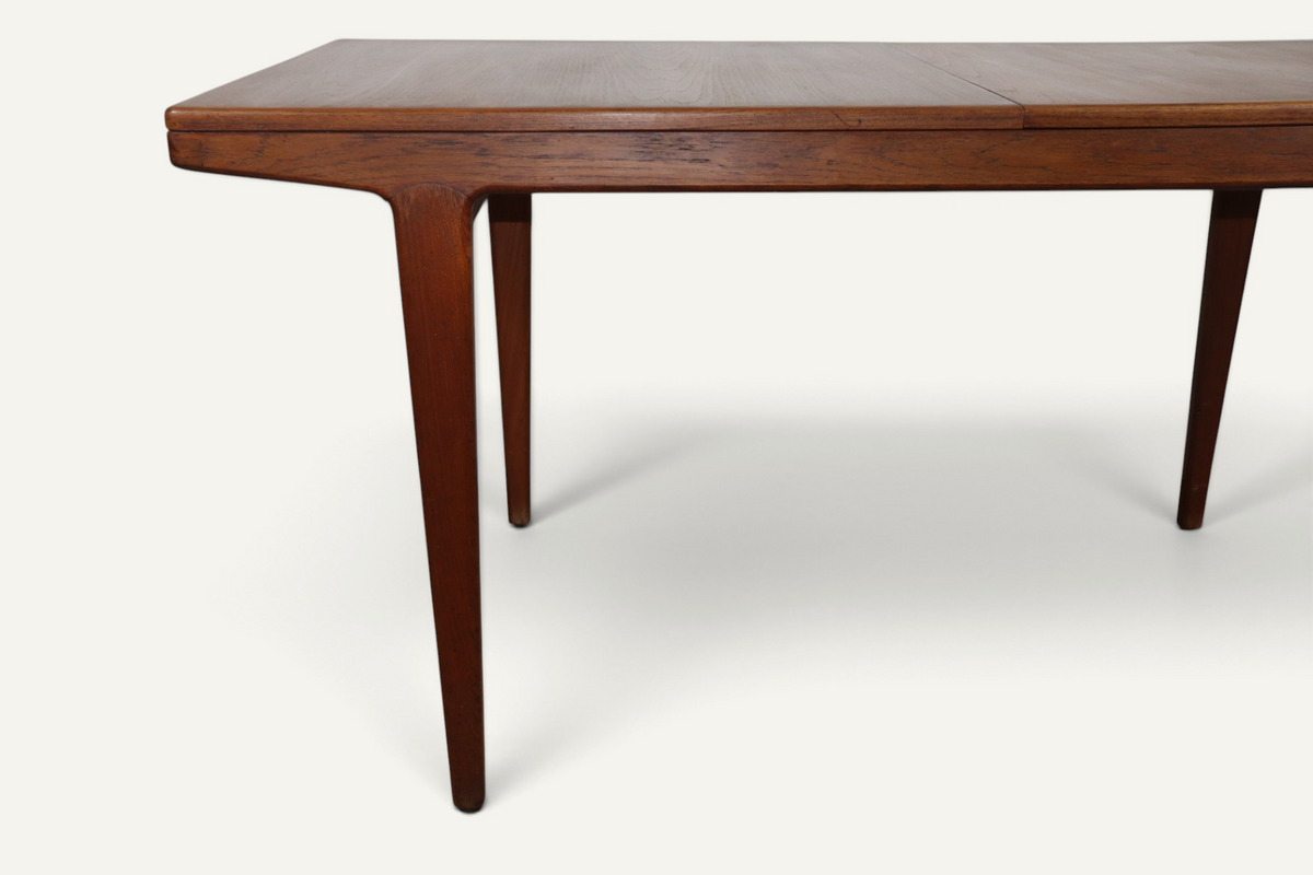 Table de repas extensible danoise en teck – années 1960