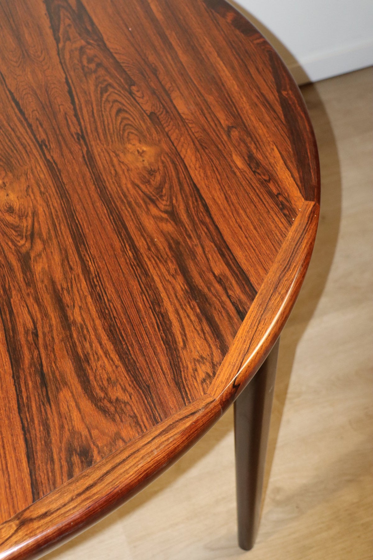 Table de repas extensible scandinave VV Mobler en palissandre, 1960