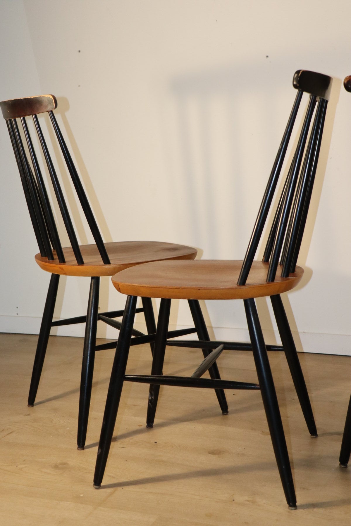 Série de 4 chaises vintage en bois, 1960