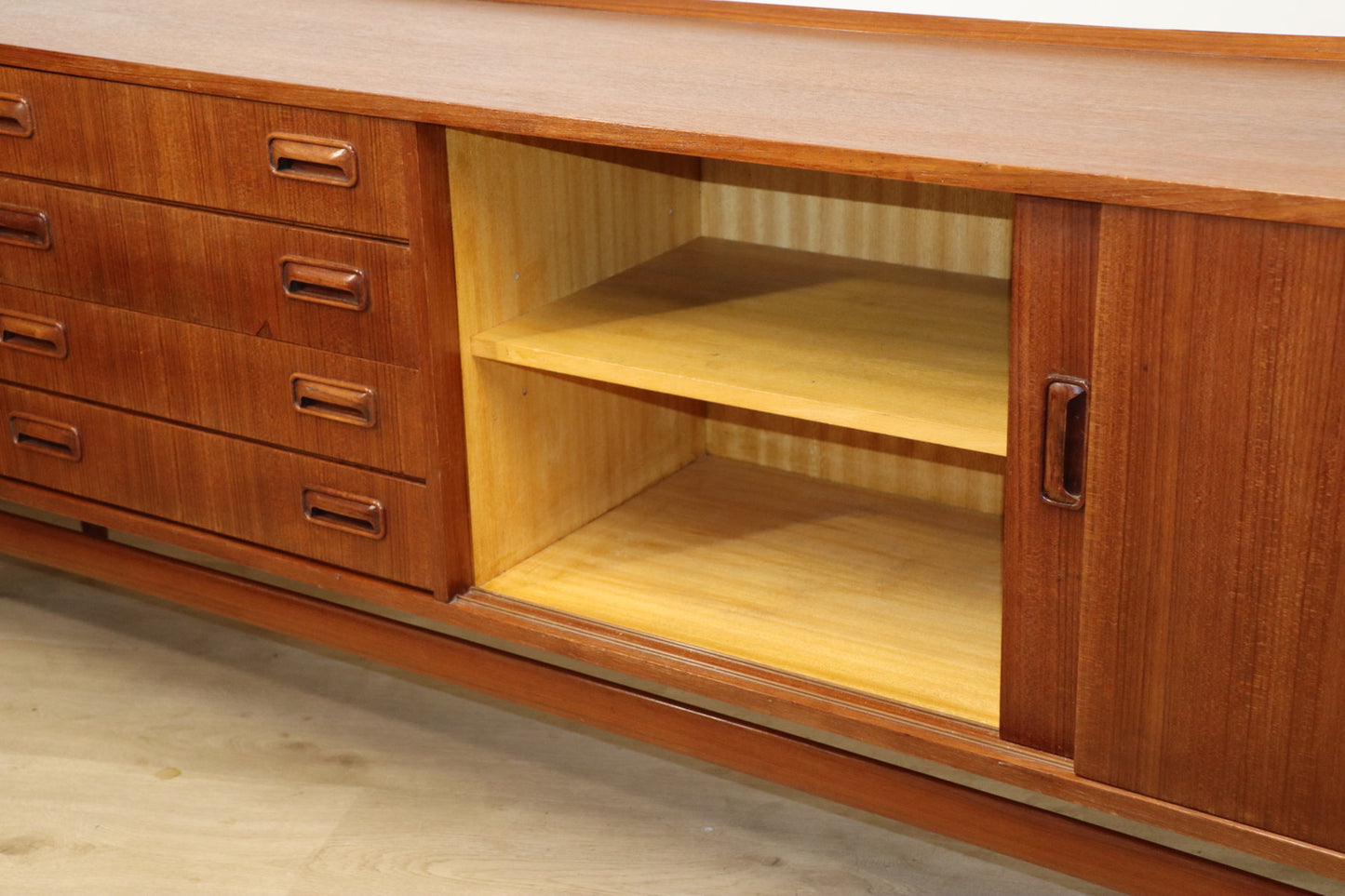 Enfilade en teck scandinave, 1960