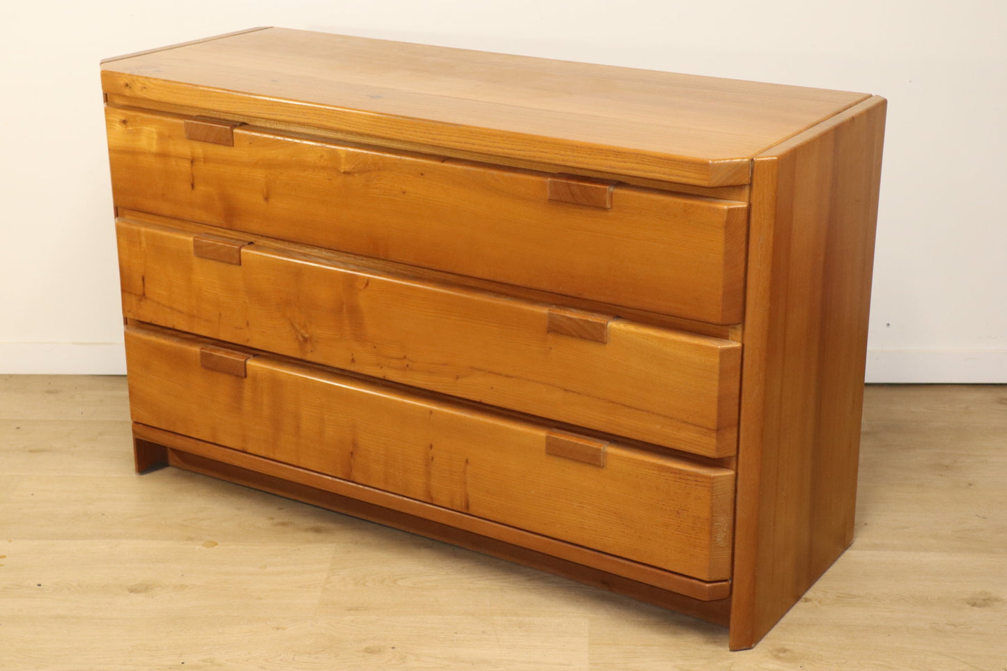 Commode vintage en orme massif, 1970