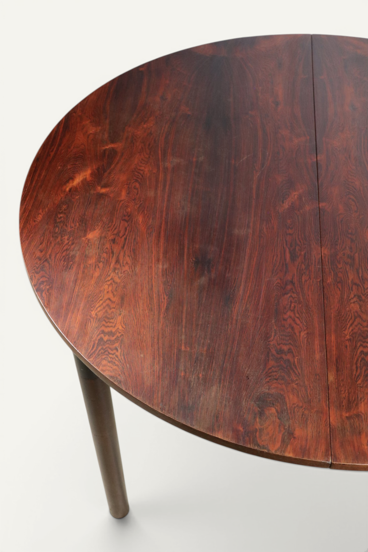 Table de repas ronde extensible palissandre - Années 1960