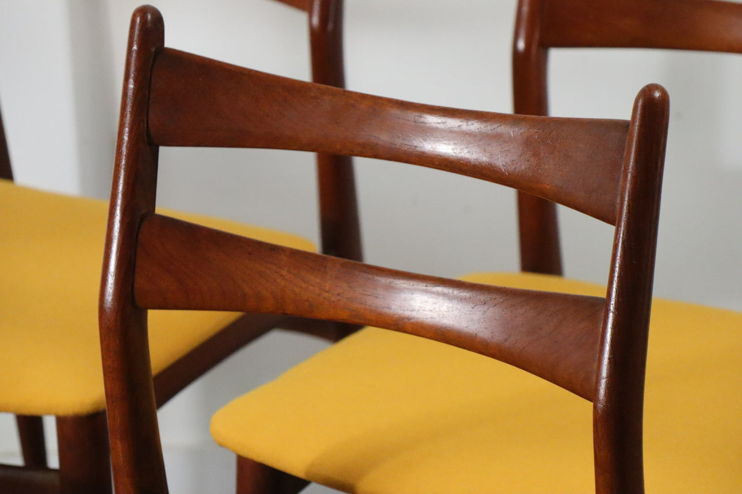 Série de 4 chaises scandinave édition Swiss Teak, 1960