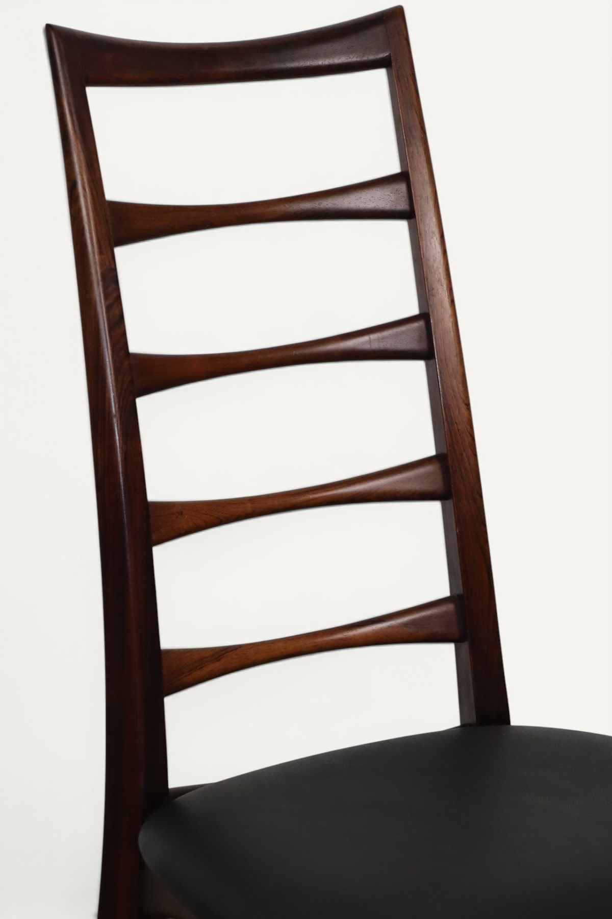 Chaise scandinave « Lis » de Niels Koefoed en palissandre – Années 1960