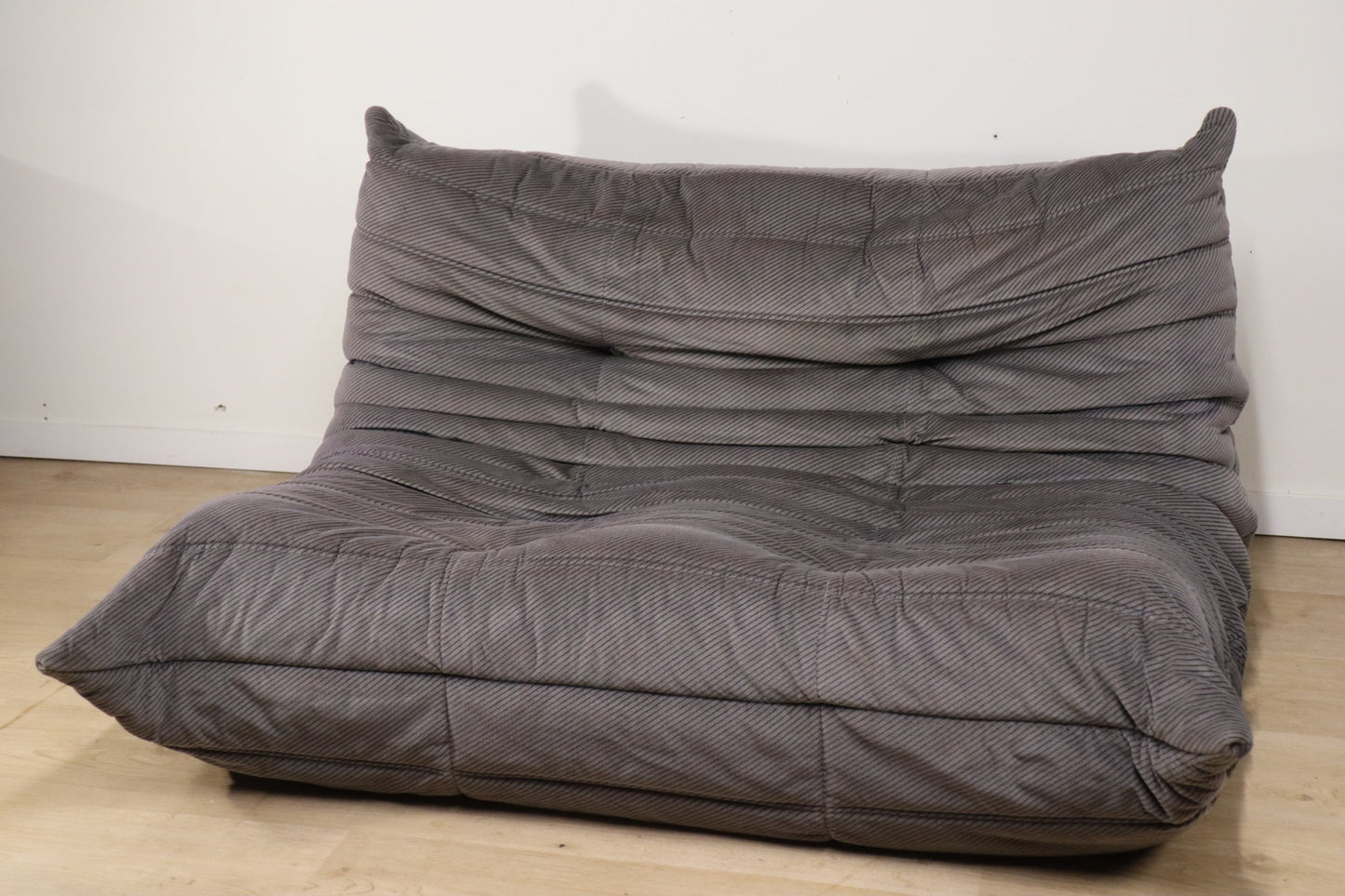 Canapé Togo 2 places – Michel Ducaroy édition Ligne Roset, 1970