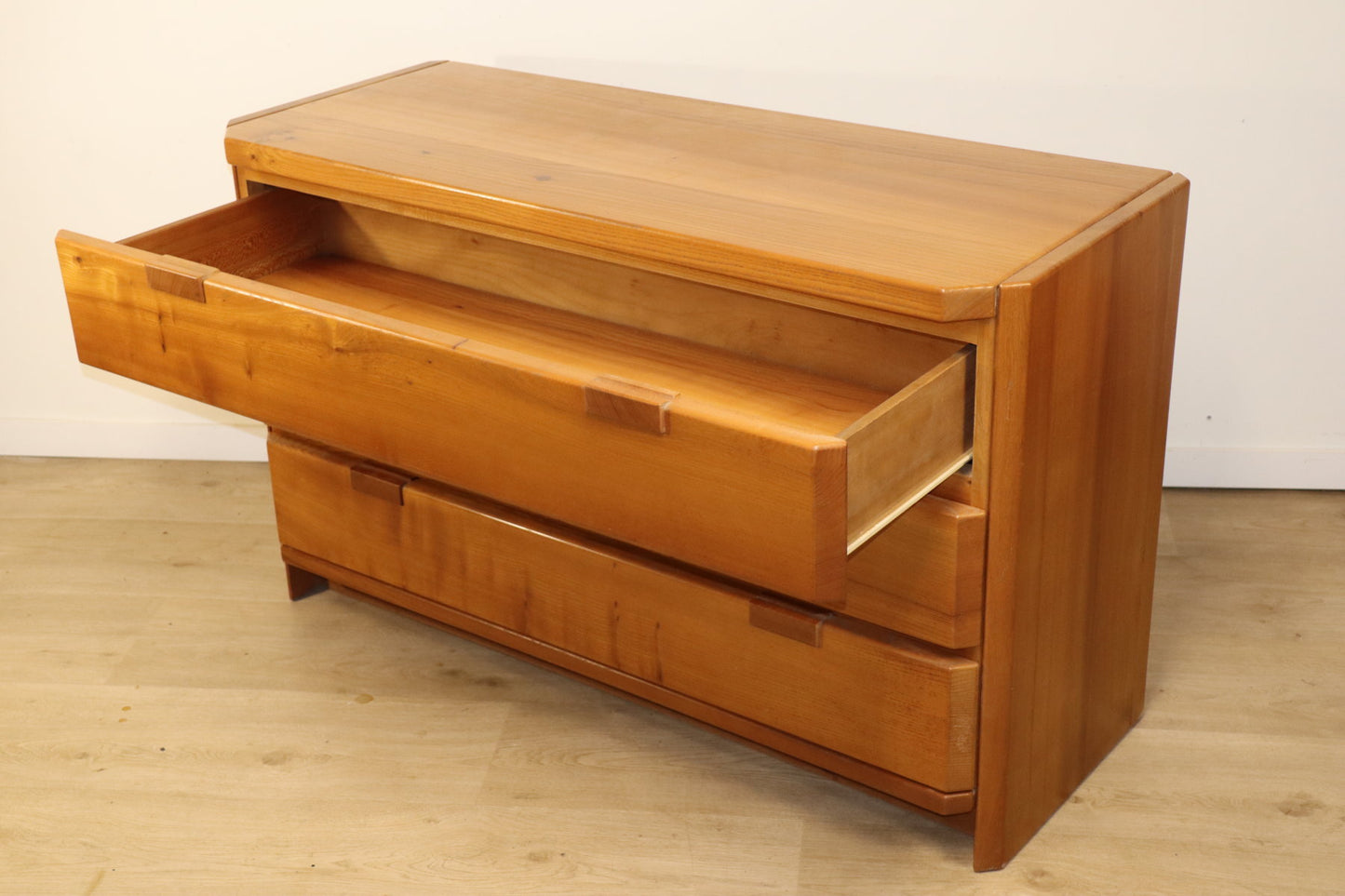 Commode vintage en orme massif, 1970