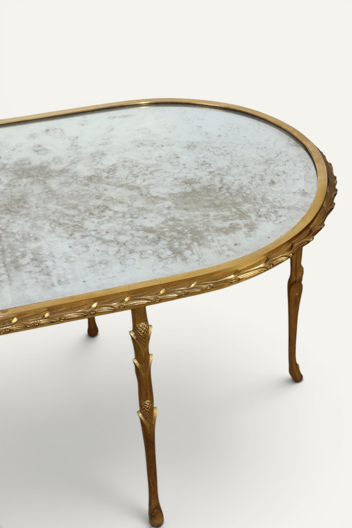 Table basse Maison Baguès en bronze doré et miroir vieilli – Années 1950