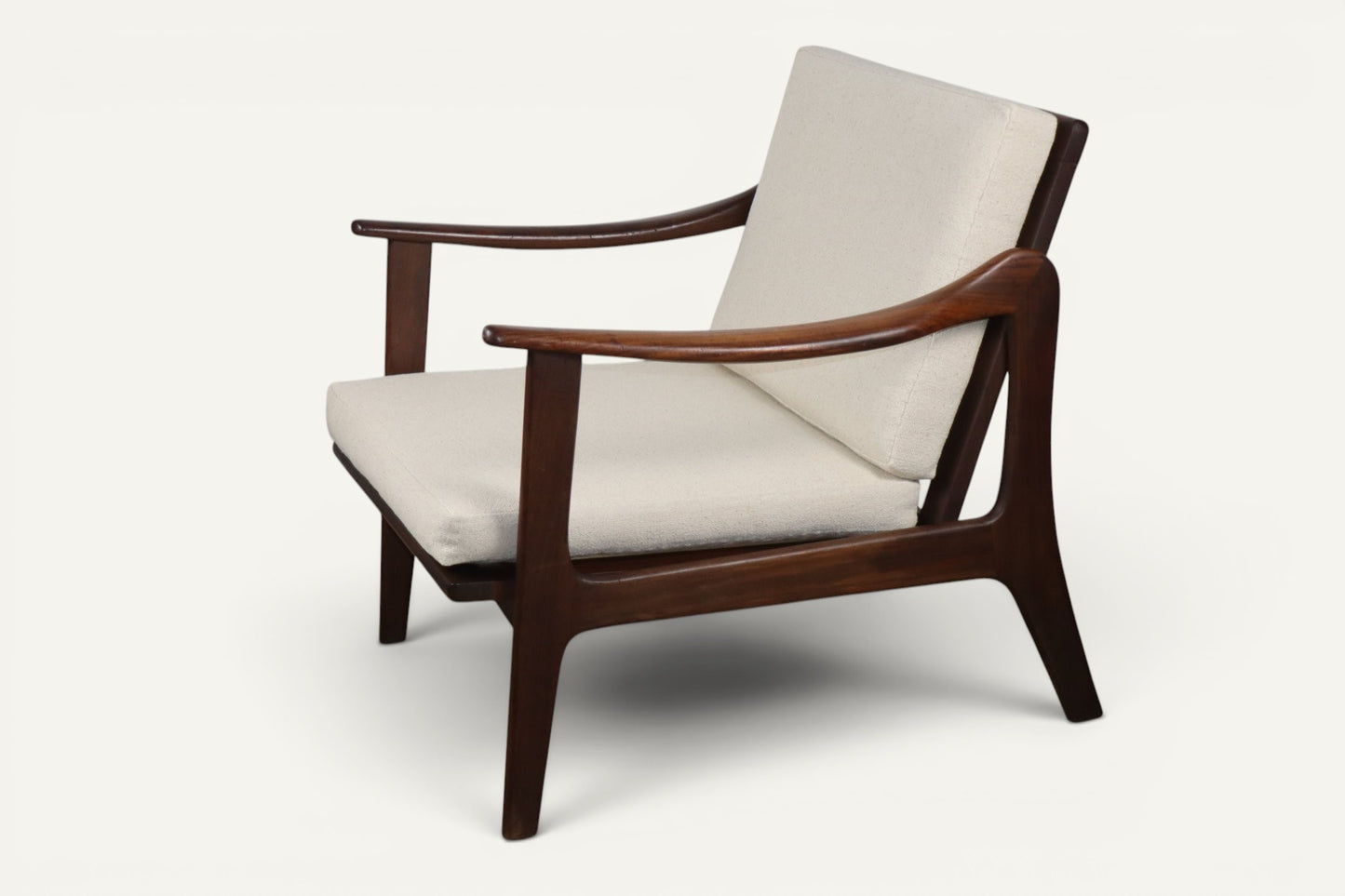 Fauteuil lounge scandinave en teck massif, années 1960