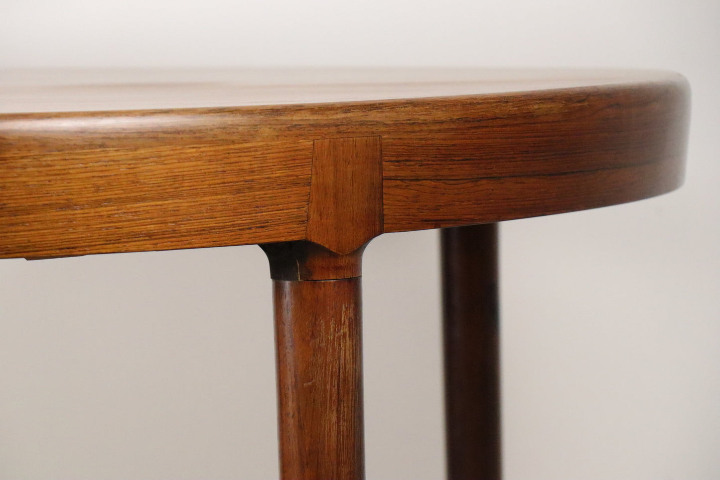 Table extensible Danoise par Harry Ostergaard en palissandre, 1960