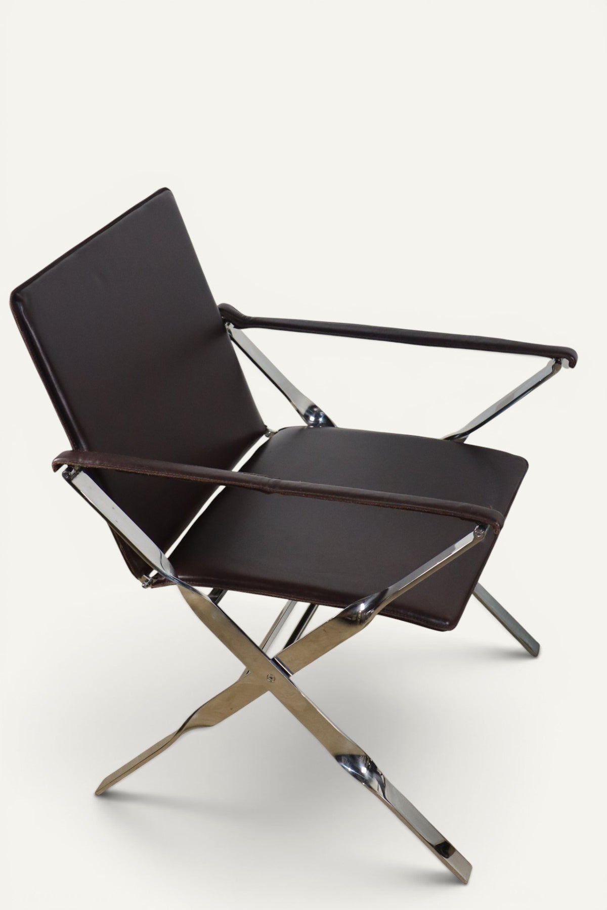 Paire de fauteuils en cuir et métal chromé, Italie - 1970