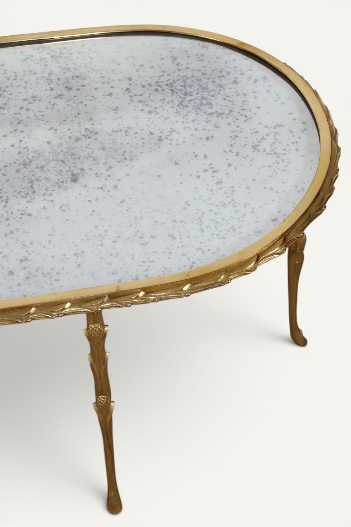 Table basse Maison Baguès en bronze doré et miroir vieilli – Années 1950