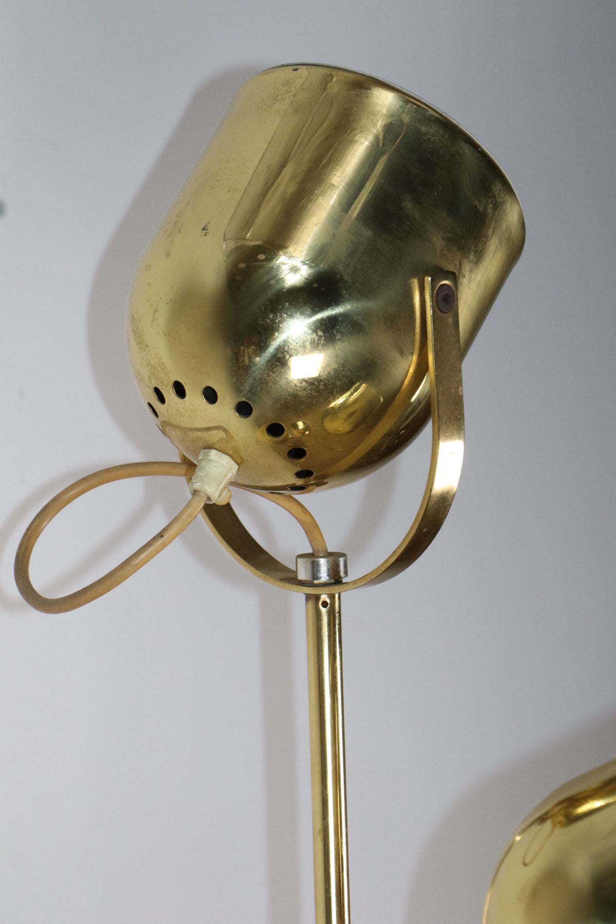 Lampadaire vintage Goffredo Reggiani en métal doré - Années 70